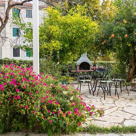 Apartment Jurasin Kastela Bagian luar foto
