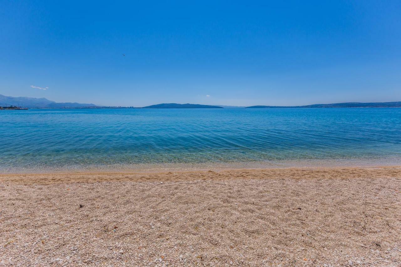 Apartment Jurasin Kastela Bagian luar foto