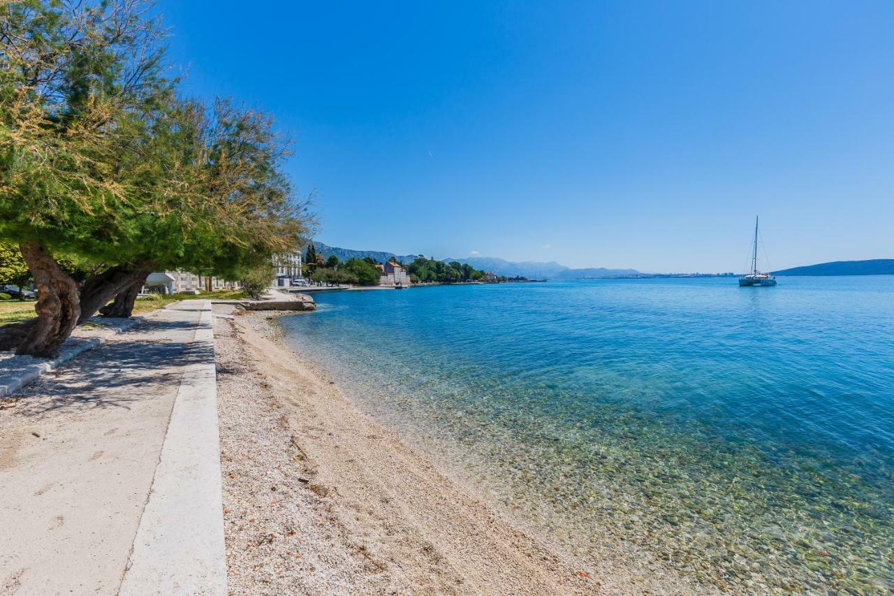 Apartment Jurasin Kastela Bagian luar foto