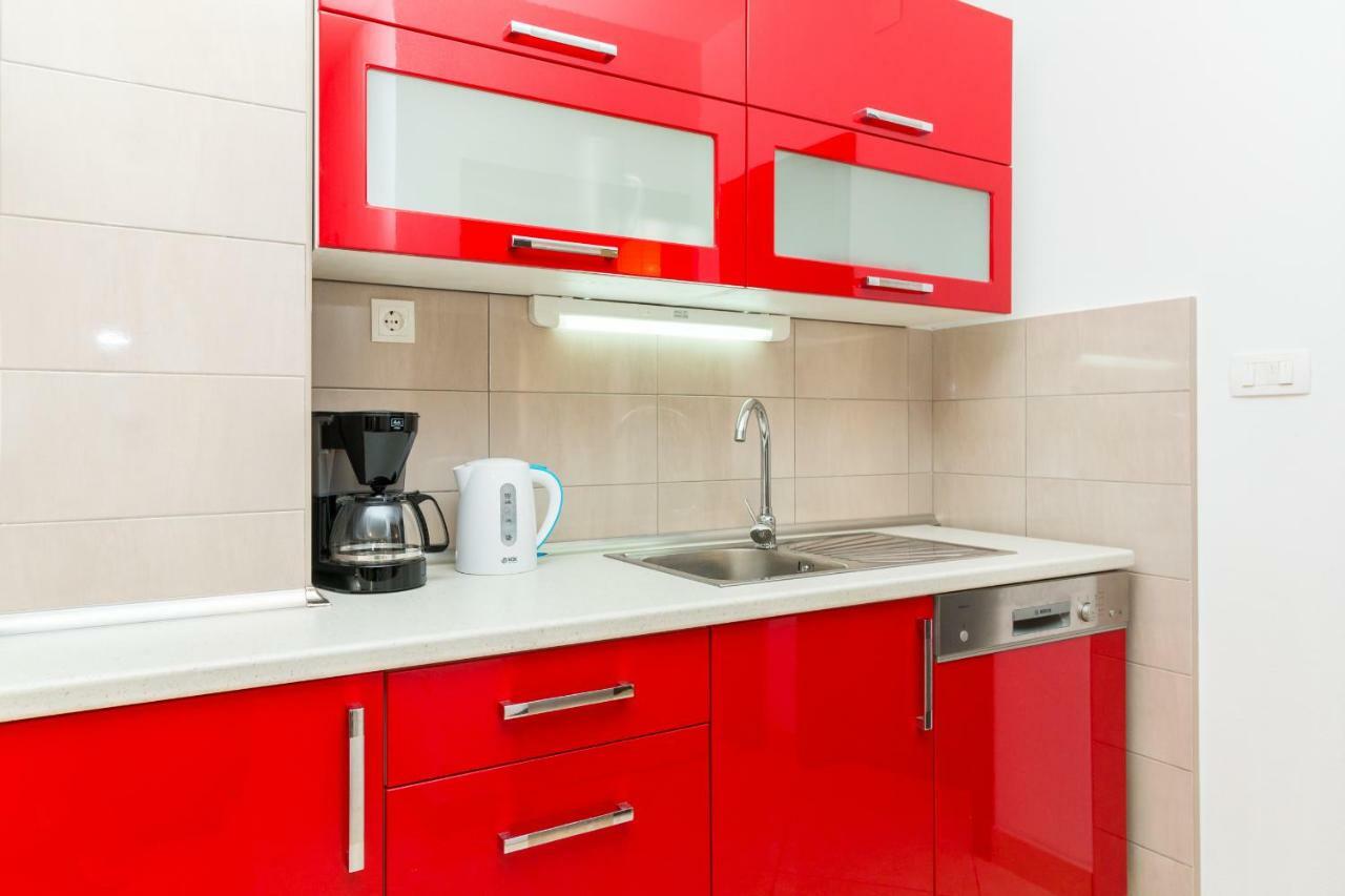 Apartment Jurasin Kastela Bagian luar foto